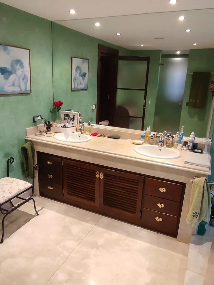 0e3cc465-2e20-44a7-96f3-950d47233ec8