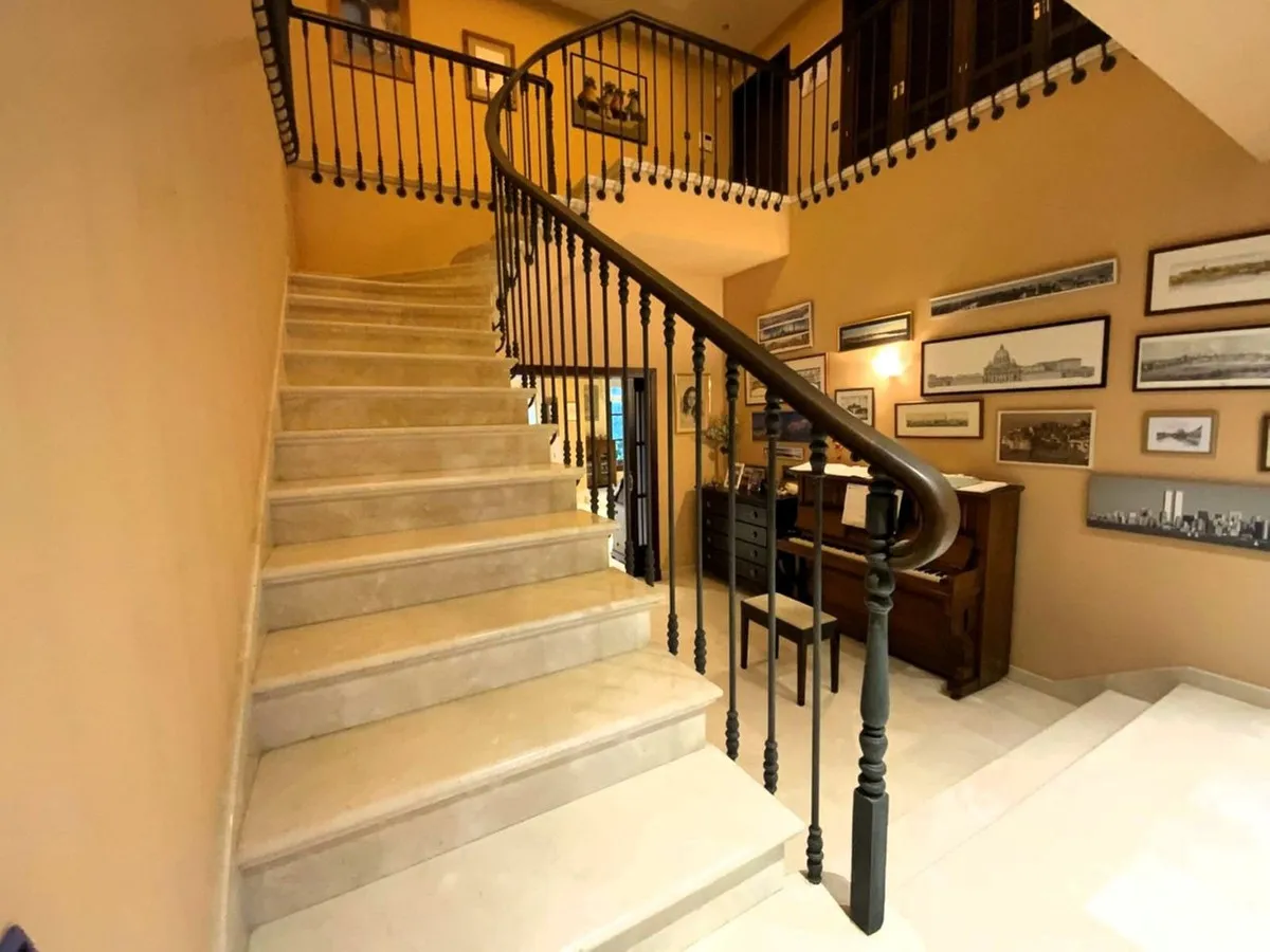 990d9c58-3d8b-4c6c-bac6-3cba493397da