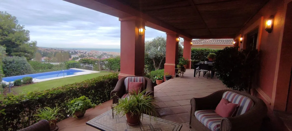 a0b6ebd5-d80f-445a-a859-2917b4c68a4b