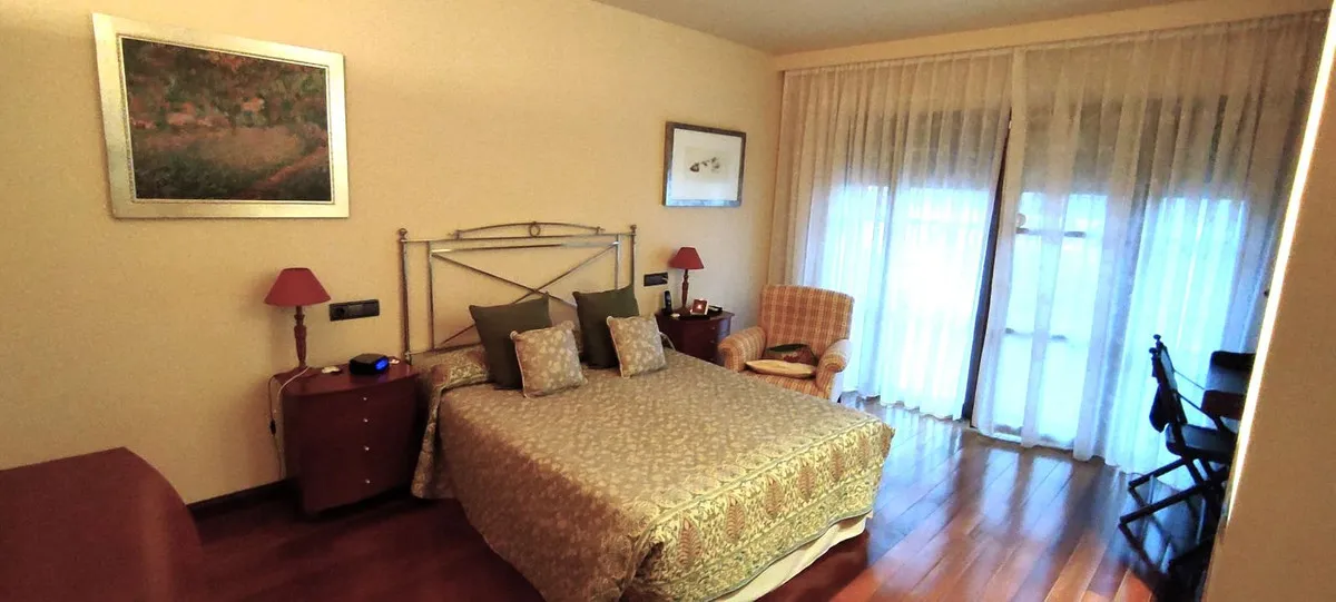 ab4a201a-be82-4405-be42-5a21c1f8c51c