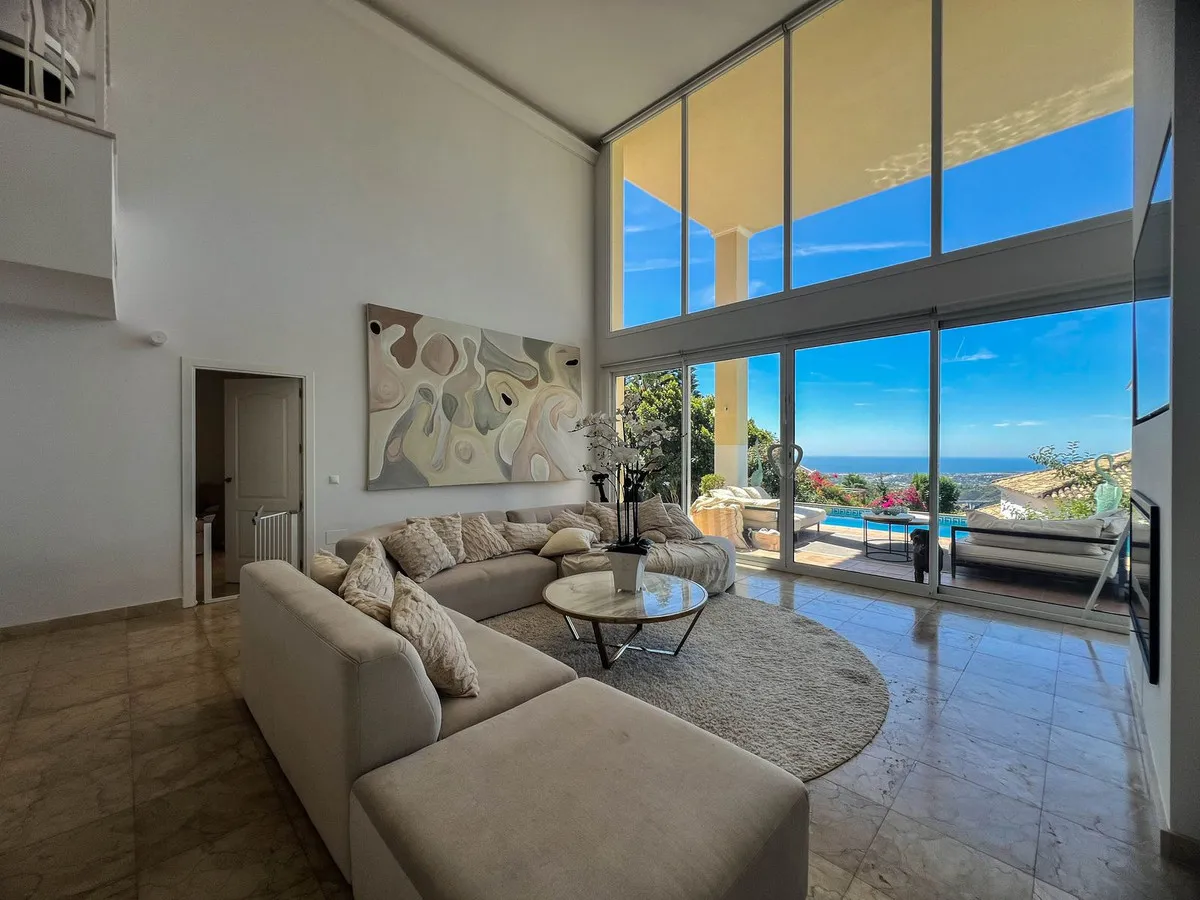 369975f8-35b7-49c9-a7e9-999fd845d884