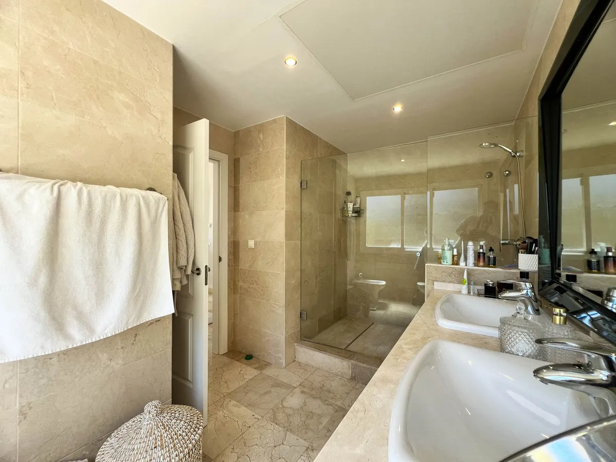 5767aaf0-0247-4aed-b56a-f5fe7be517d9