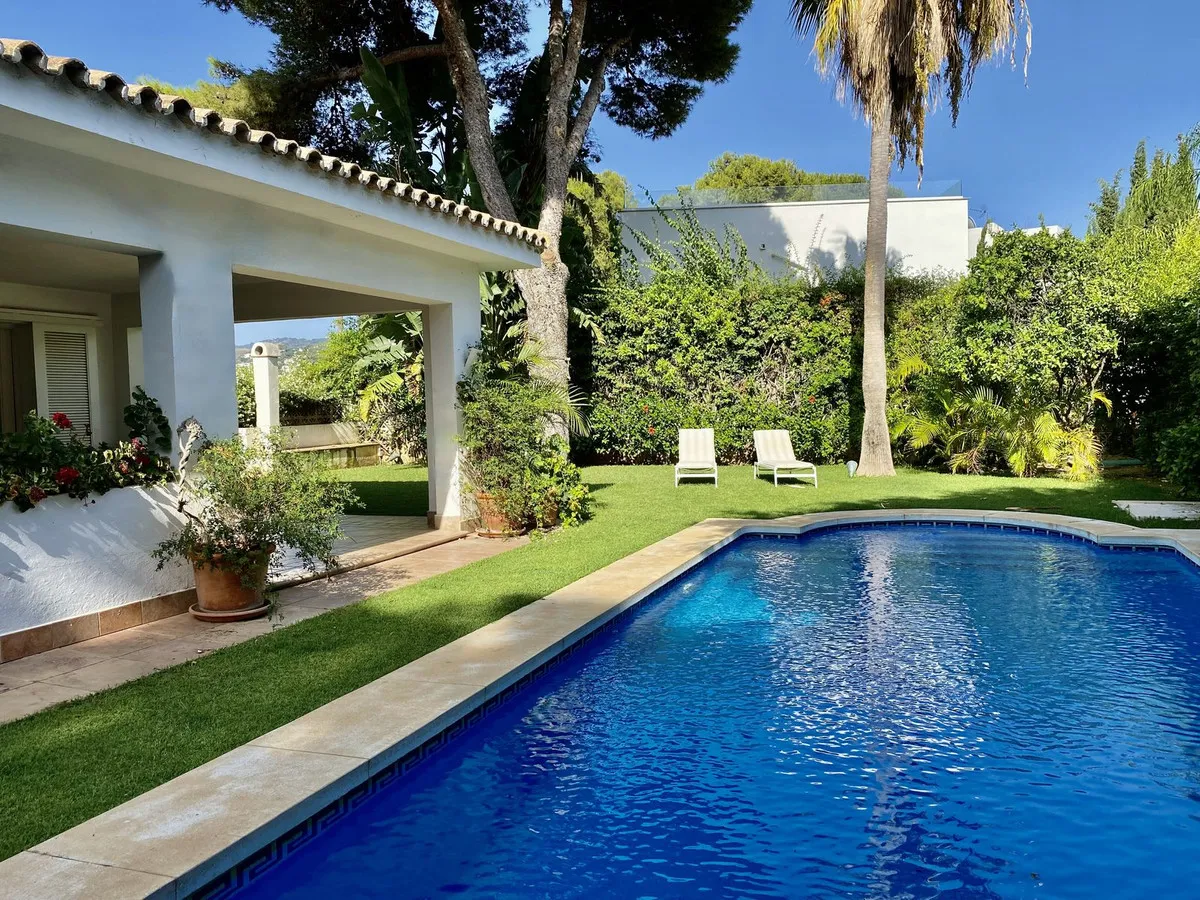 1100b196-b26a-4068-98ed-0ab0a5fe9f78