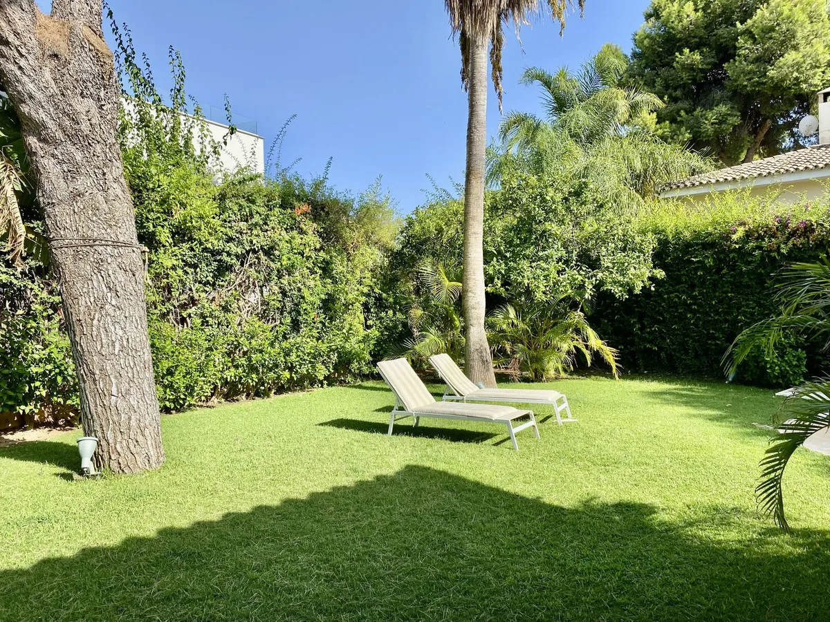 2995c604-5b25-4a57-bf84-1307ab1aec24