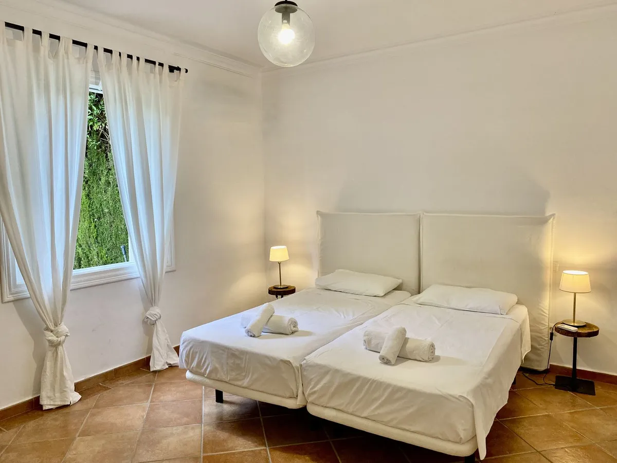 34d078d4-5428-4ae3-ab6c-26a5b970742b