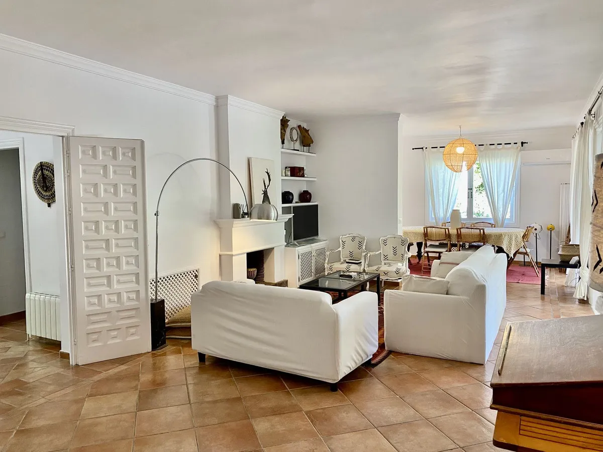 a9e7f149-232f-4516-b120-670c1631e050