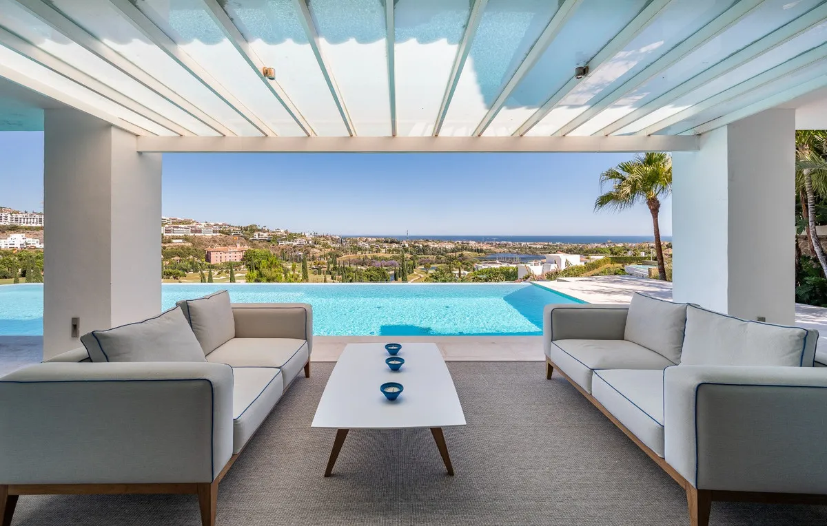 79c8d8ba-b423-4e5d-a46c-eb9fa2f6502f