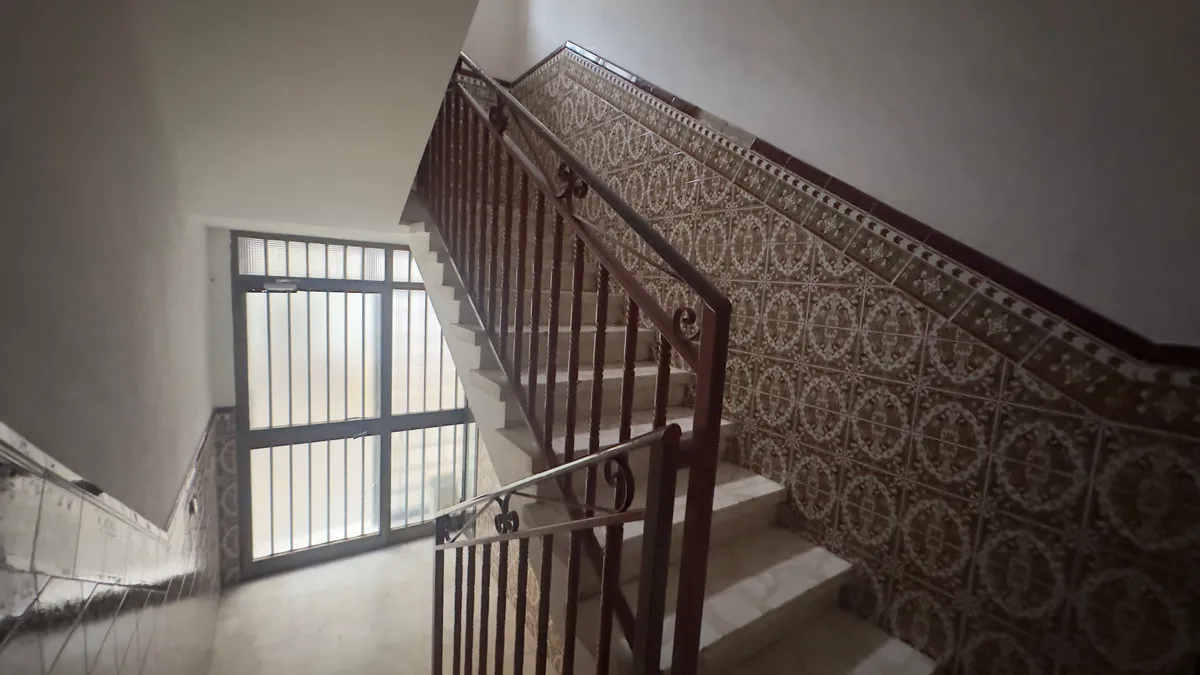 a9056f78-9737-40d7-ac13-714166bc363a