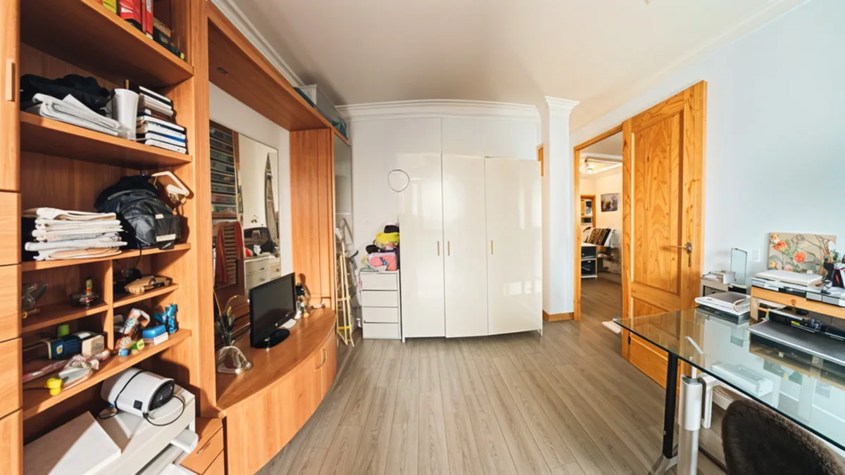 b35ad70a-c95d-4946-8925-387acfc88c73