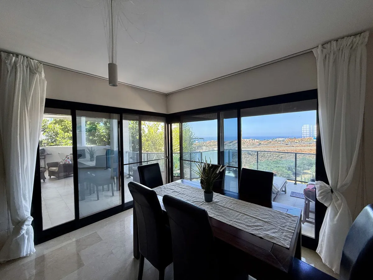 372a0a50-57ae-4204-93f6-23cdc3b06cbd