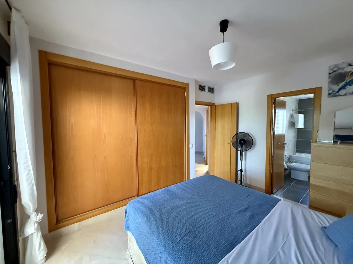 d4a7871b-83dc-4864-84e6-aa7ac0135fb0