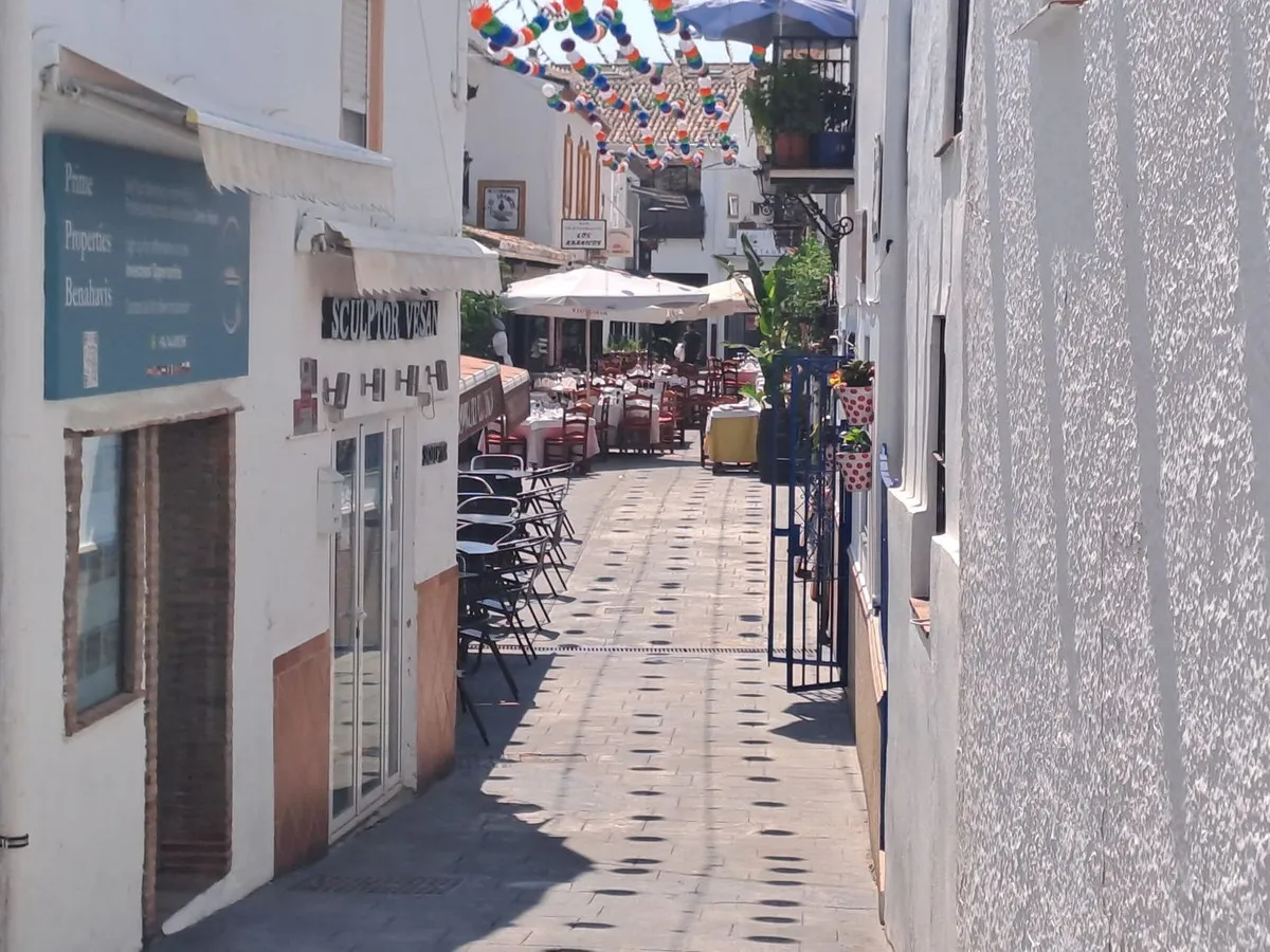 6216c0e7-1464-4a4c-89ff-b0be9107c7d3