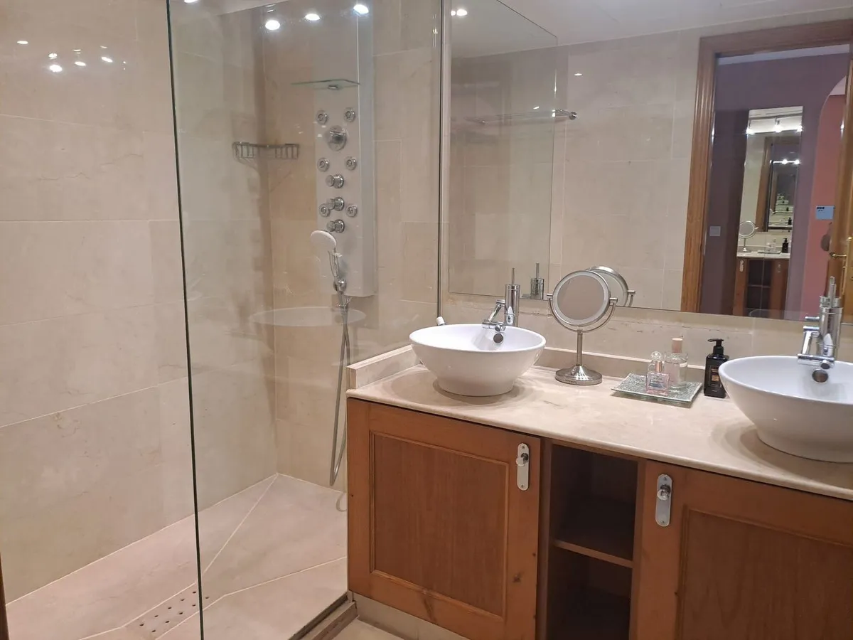 bf47f97e-146f-4c4d-a0f7-b9086a8468f2