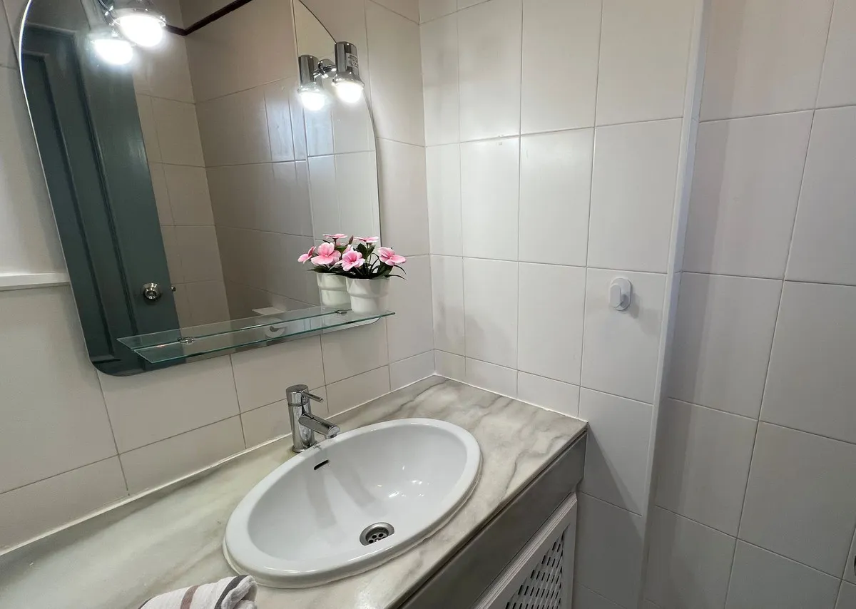 7ca4c5f9-38ed-4ec0-a55c-7e509cae266c