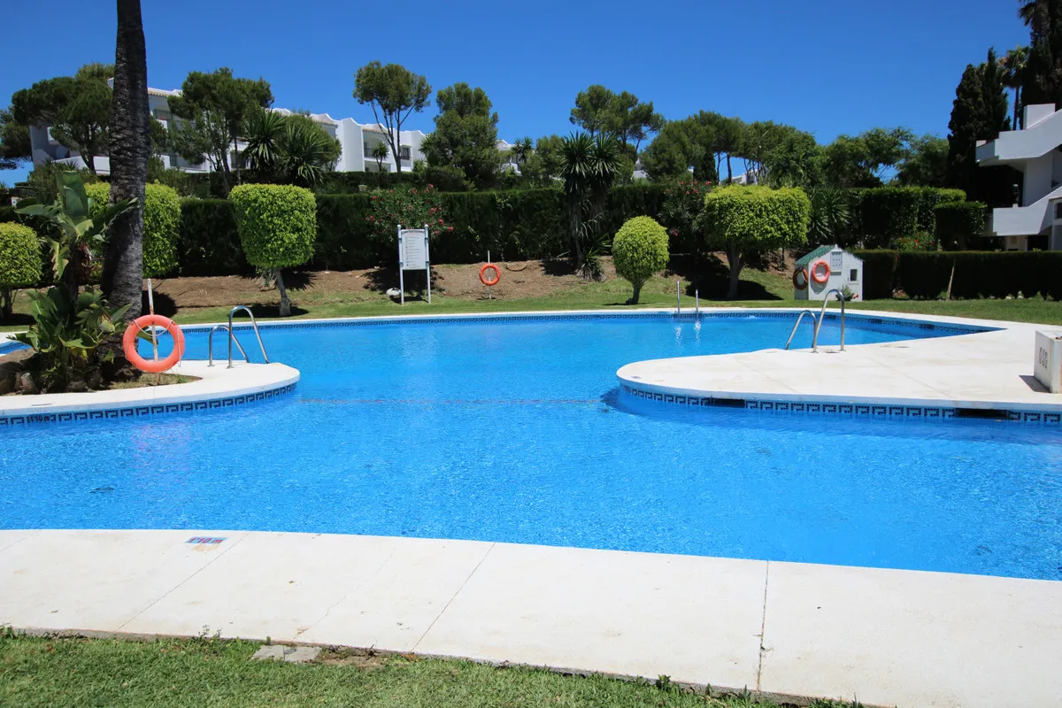 91980641-c18c-4075-81b3-9ee718782b0e