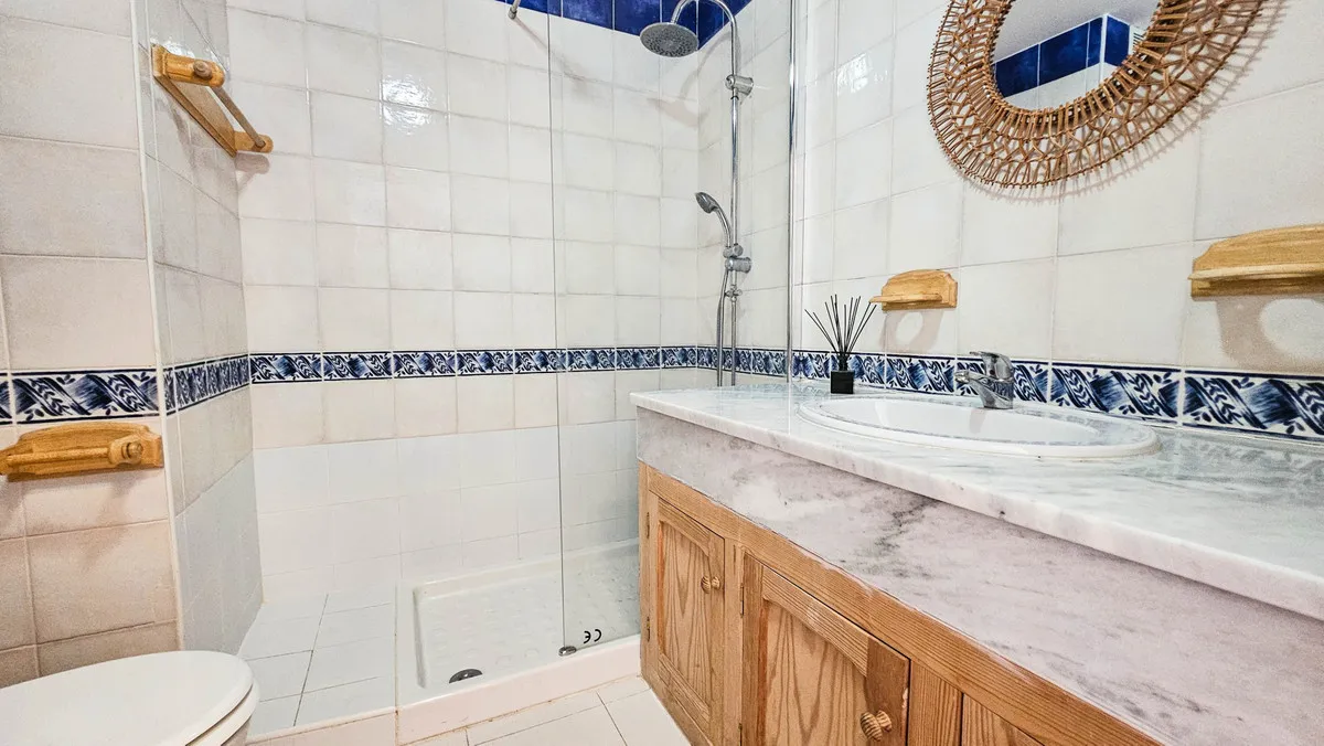 30104f6e-7d3f-4526-bc09-2bd46b00cac2