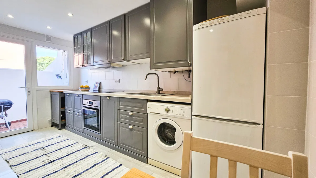 3f5a791d-bbb5-418f-a50b-3c5f572673de