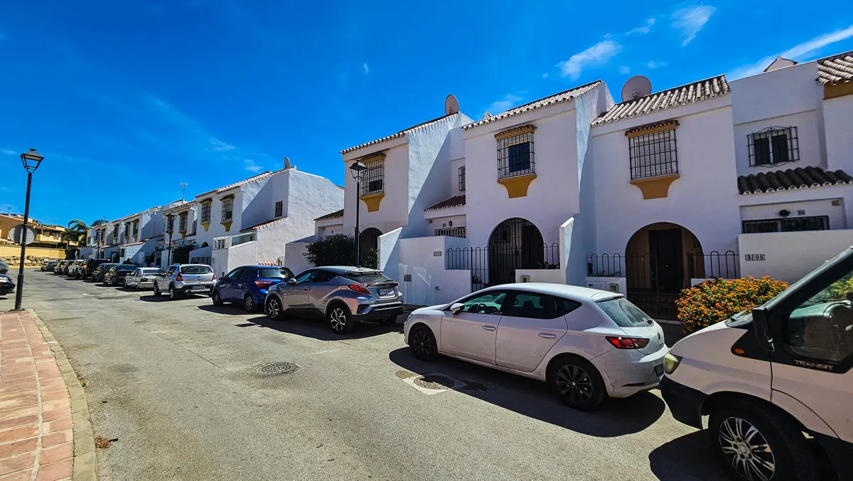 63d2d329-ebcc-4bda-91f5-f310aa2448d6