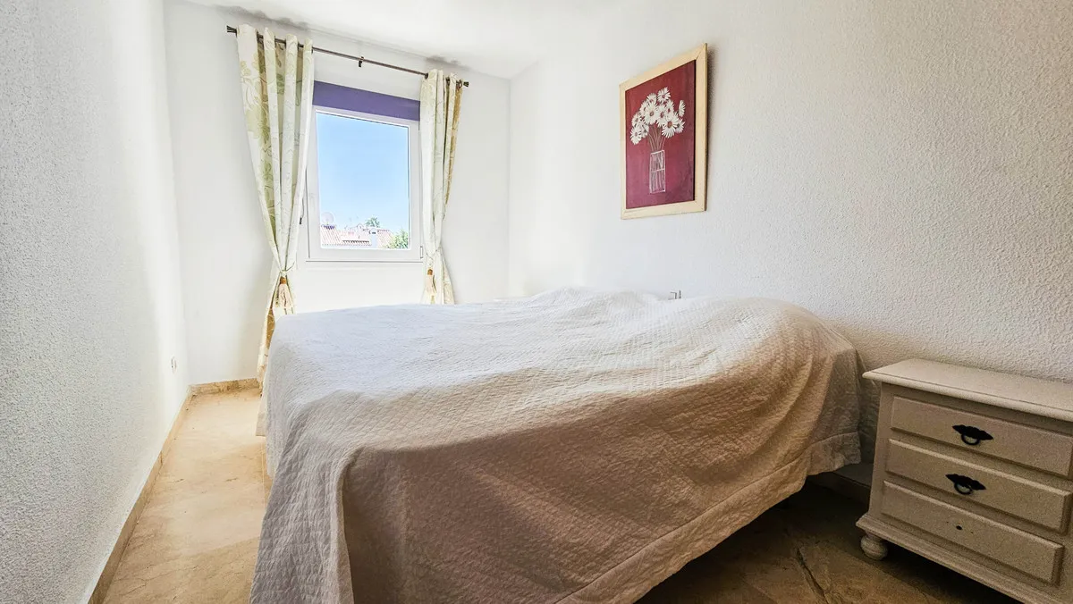 798ab572-fe17-4a3d-8102-89e7b1c72512