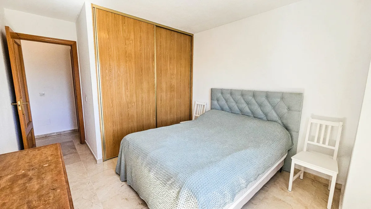 b78e121a-f328-4dc8-9182-1fab2612a641