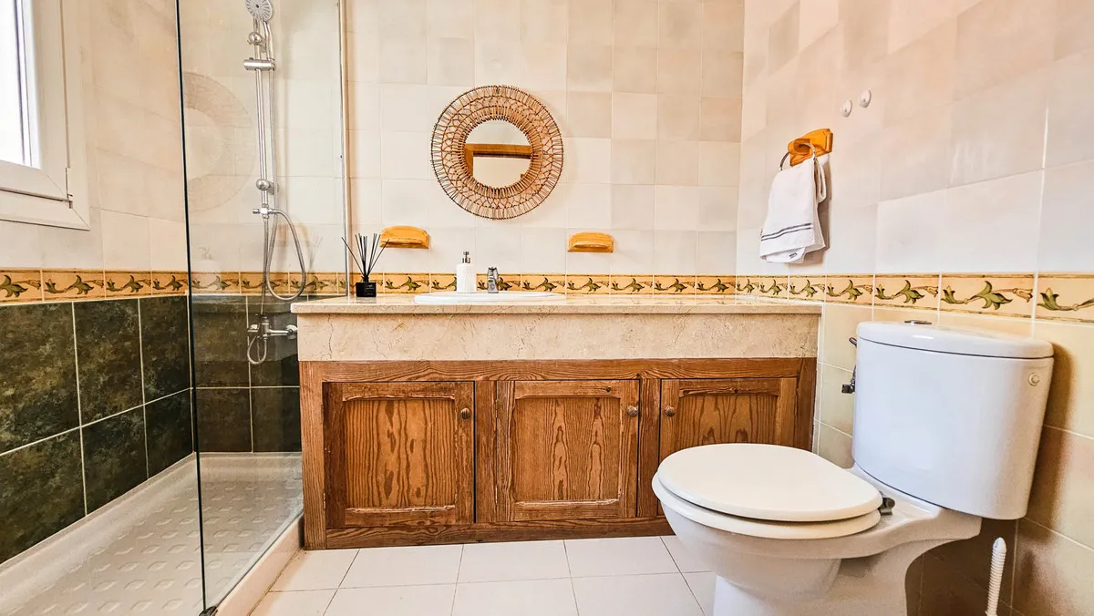 decd7440-c426-4eb6-ad6c-36711d16f095