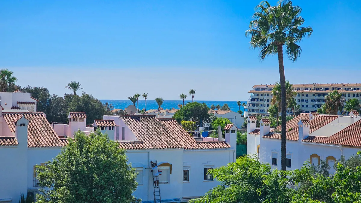 ebb24ae8-0c58-4c7b-a3ba-575721867681