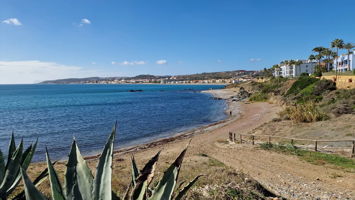 f438c0bb-b3f1-4203-b104-9bd30f191108