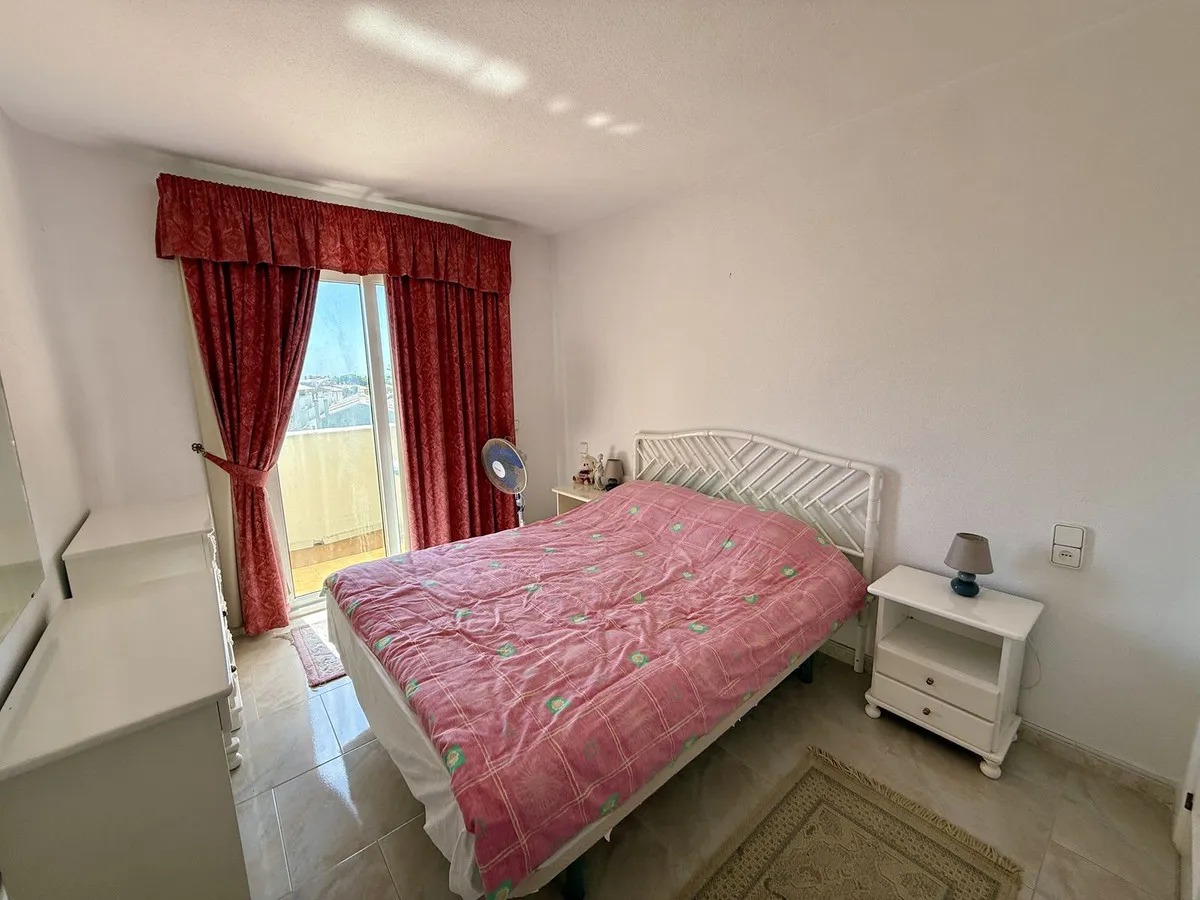 41f7fb94-3d22-49e7-bc2d-d21b4cd017a8