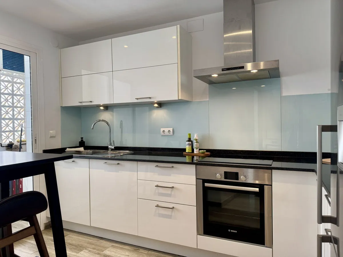 9c5610e7-8d1b-44b6-a372-16ccc34ef9b8