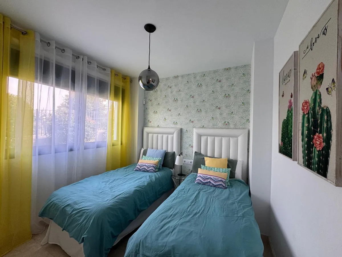 a0ce5042-ef72-4c67-9eac-e3f83b17fa36