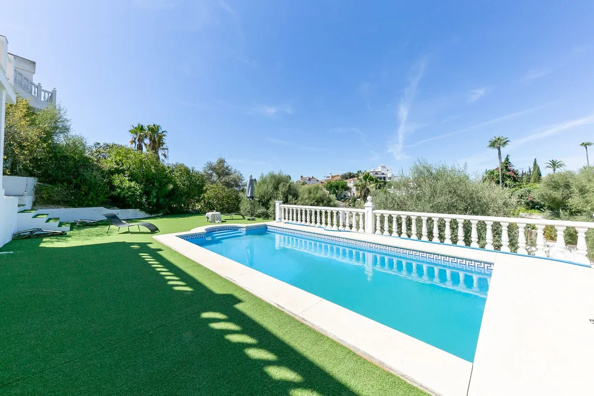 24428d30-858c-402f-819a-3f50ce37c969