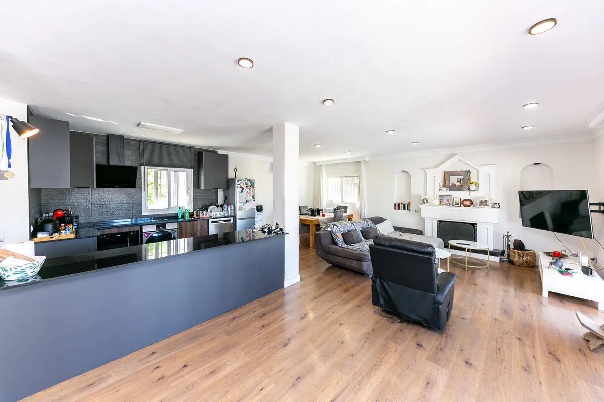 2658608c-7f97-48d3-9583-d1fbb734d55d