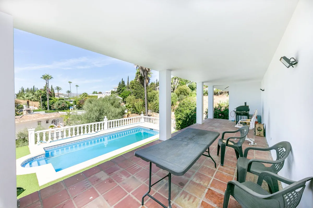 9f0b43a6-eaed-4553-98e3-1a40754f5115