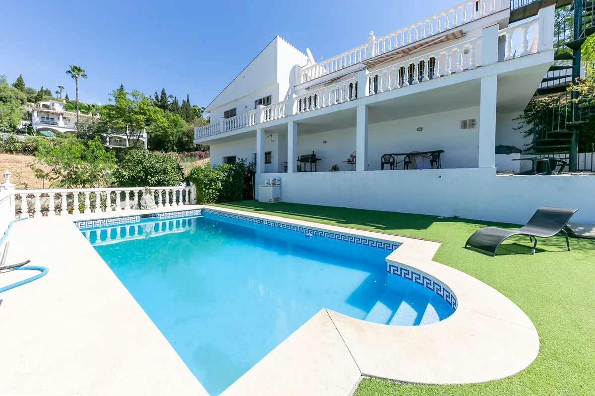 9f85ea1a-a151-4ed9-8966-149fd5a17a3c