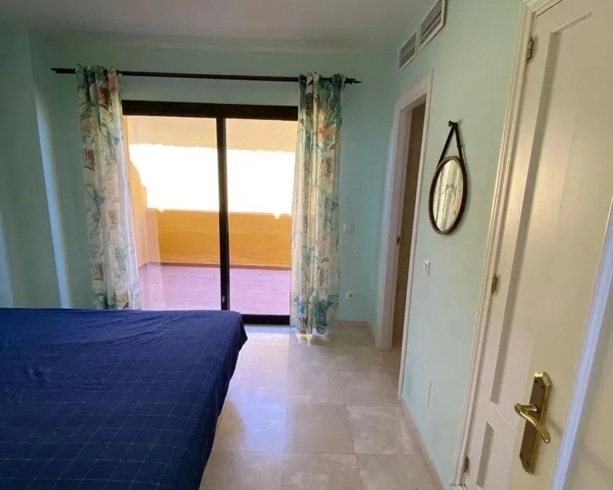 70f27ff3-ddb7-4022-a091-47e87b11a9f4