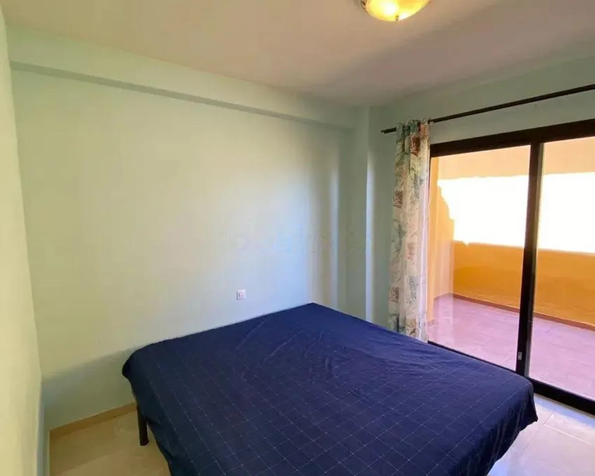 75951501-f976-49e0-b972-ddbc32a22b4b