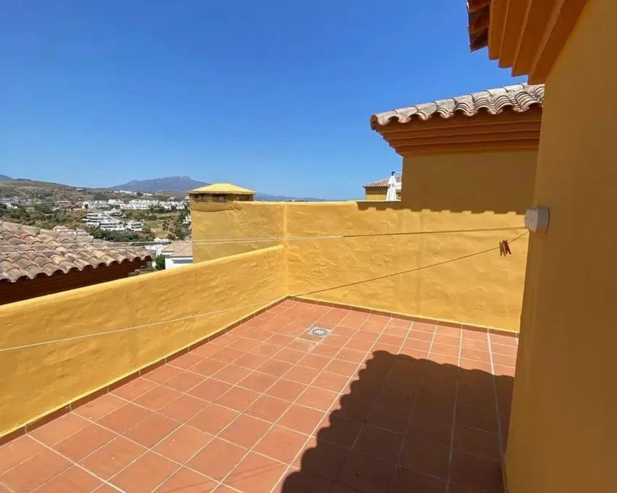 875b8513-aa51-4f7a-9770-a24b56cccbc6