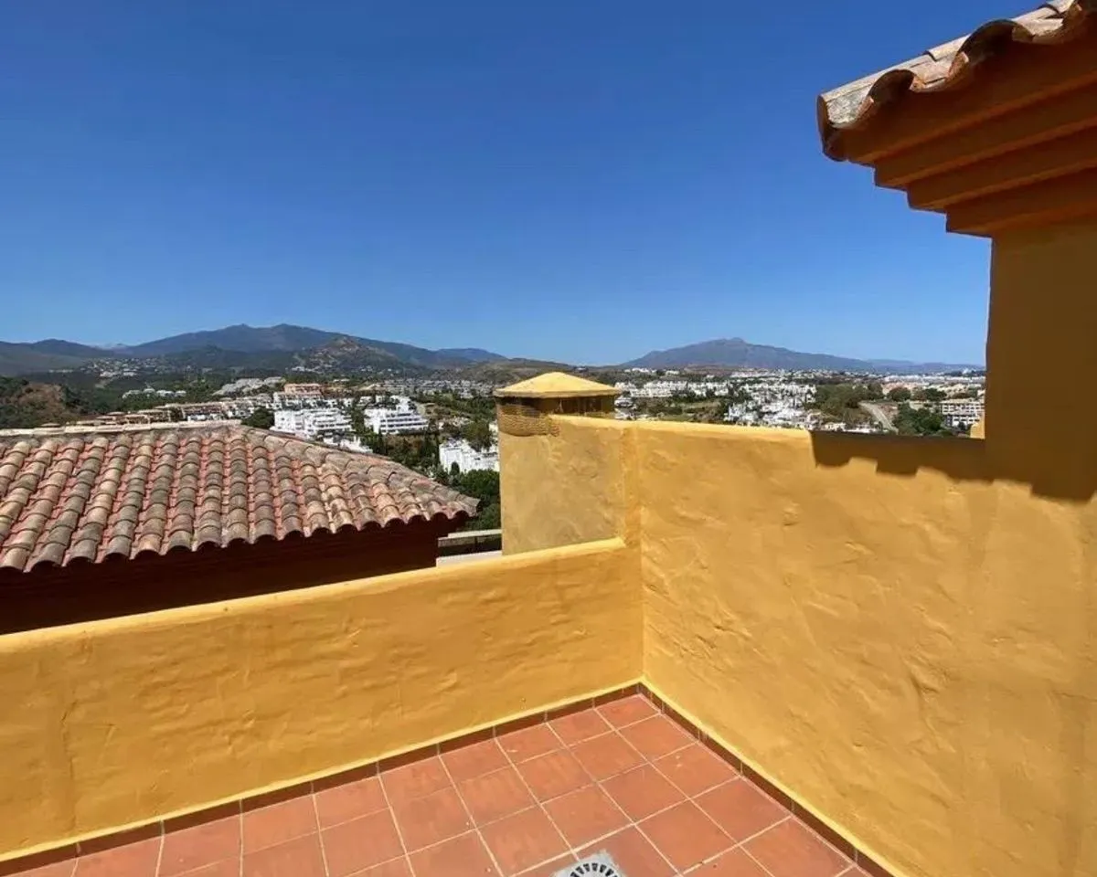 8bd9af13-a127-4833-ad50-10236917b2b0