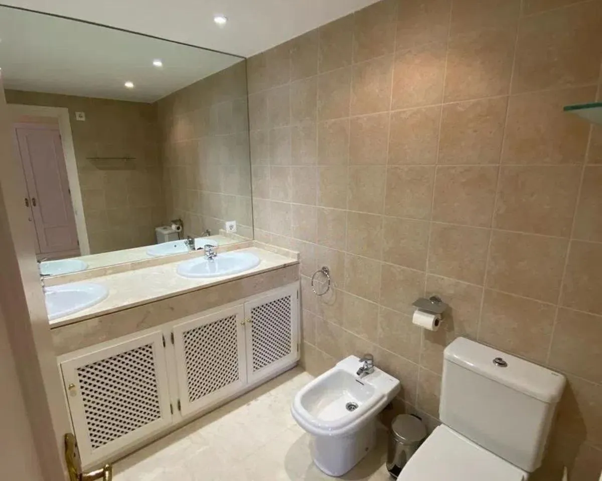 a991fcc0-528f-4438-9a44-127701afcdb1