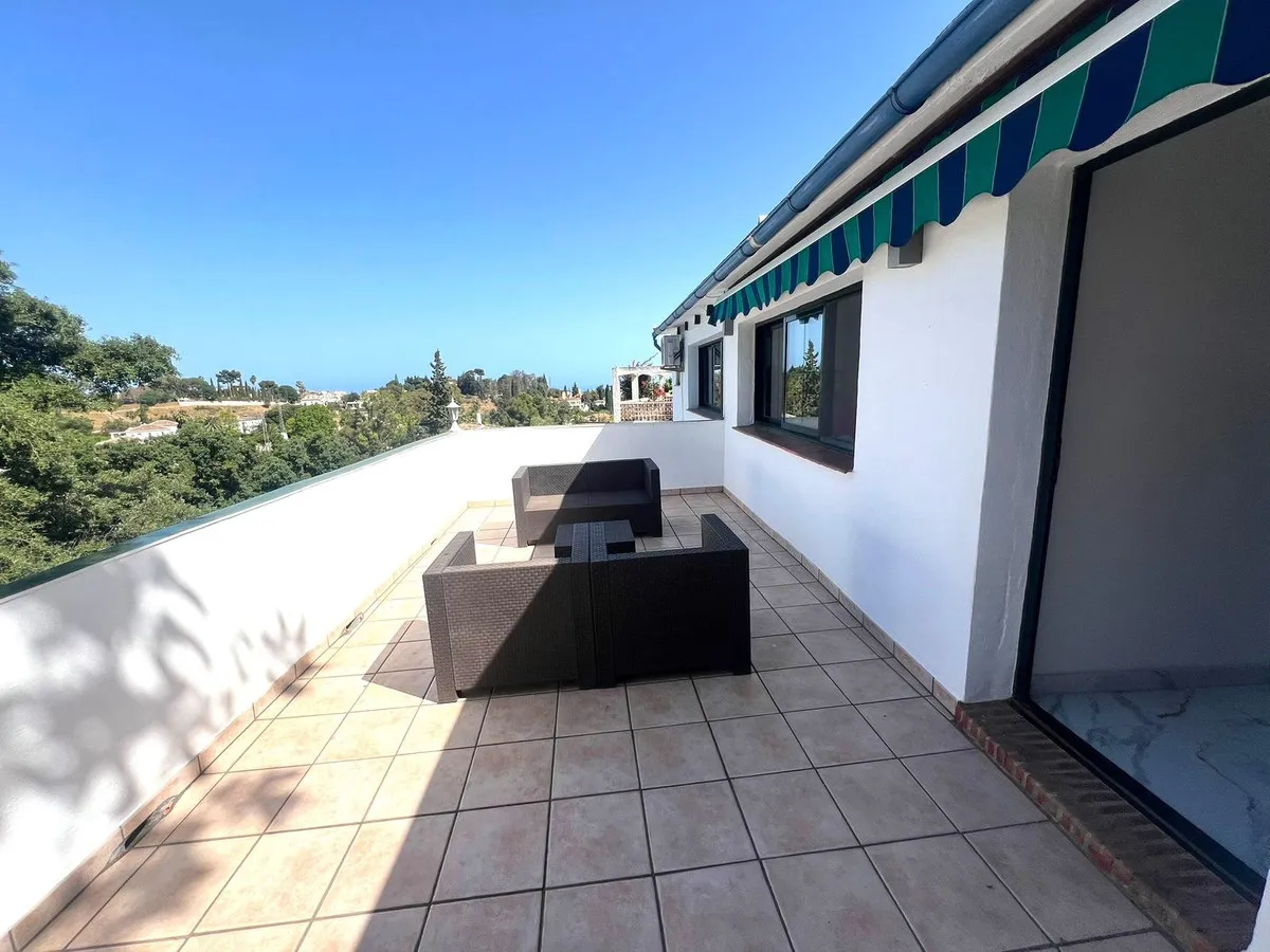 d5b3c344-8eb6-4cf8-b889-116160ffcfd7