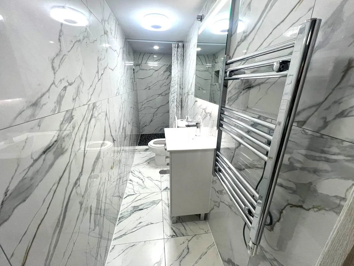 d77833a6-9951-40f3-bf06-7d7bd1973bb6