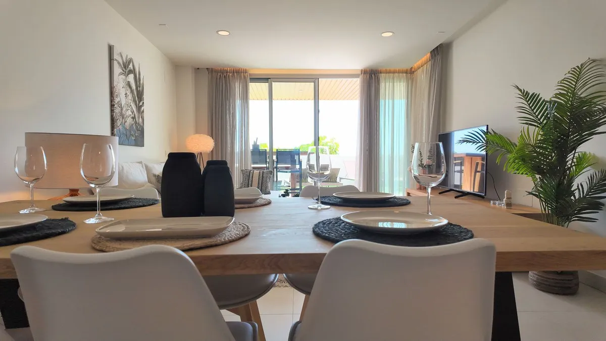 5d65203f-3657-4fba-b1d1-05cc3b3106eb