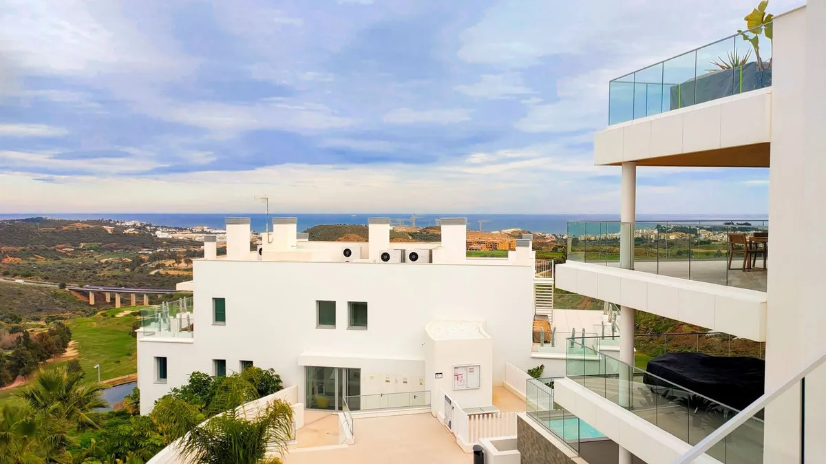 8b1aed5a-5f62-4538-8ed6-09f0cdcc9ee4