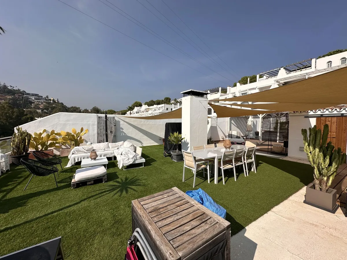 01a345cd-6f67-4fa1-aa07-a6a8f93bae23