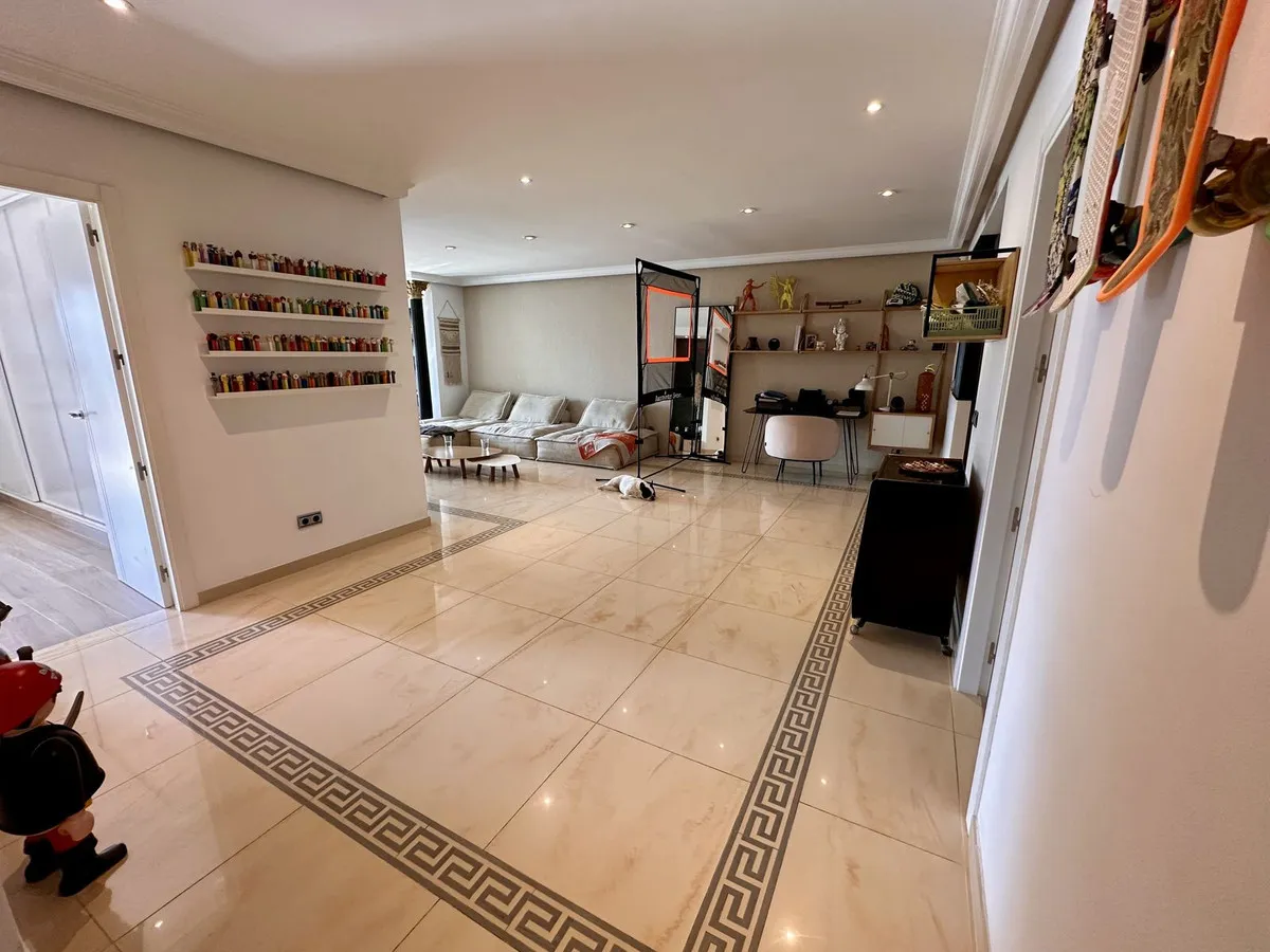 949b1f94-9b7b-41f1-b07d-b1f6a5778c1a