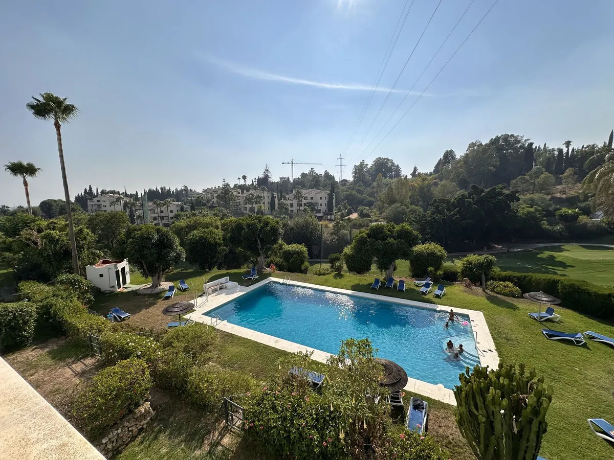 e9c9a8e4-f000-49de-b040-0d6cfcf22a42