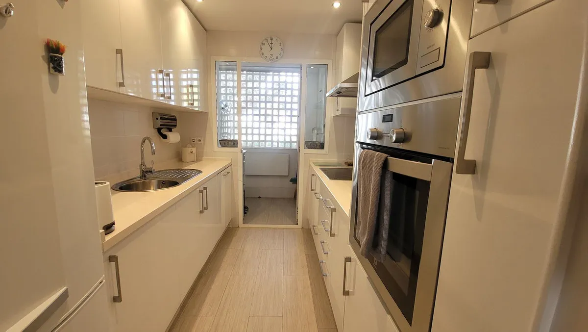 652182d4-cdec-4333-bee8-c585fc445e8c