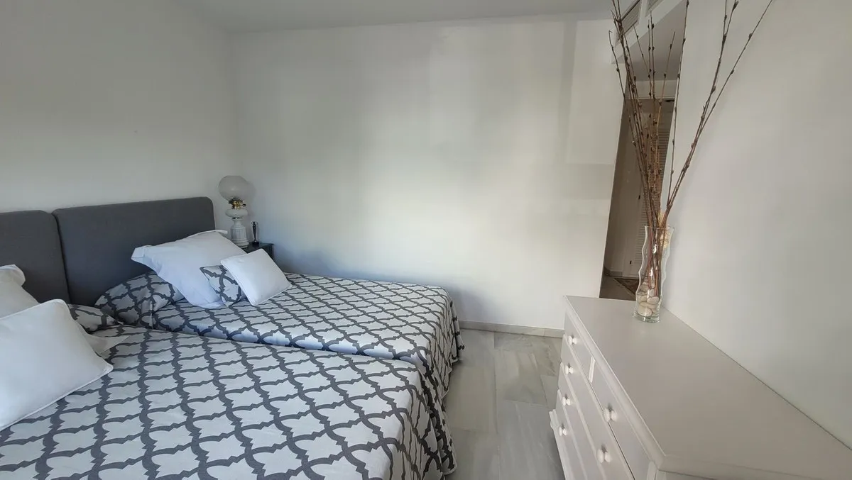 7203a728-8435-4355-8d10-a29083f6ca5d