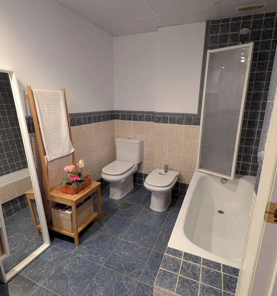 7d10335f-522d-46a1-9b67-bfaf12f33c10