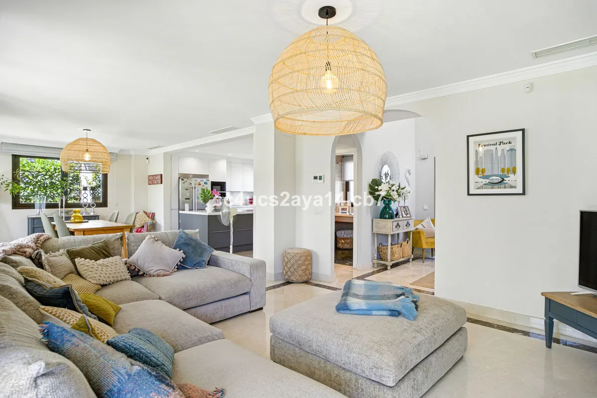 40a2294d-9e12-466b-ba3f-b8ddeed13df1